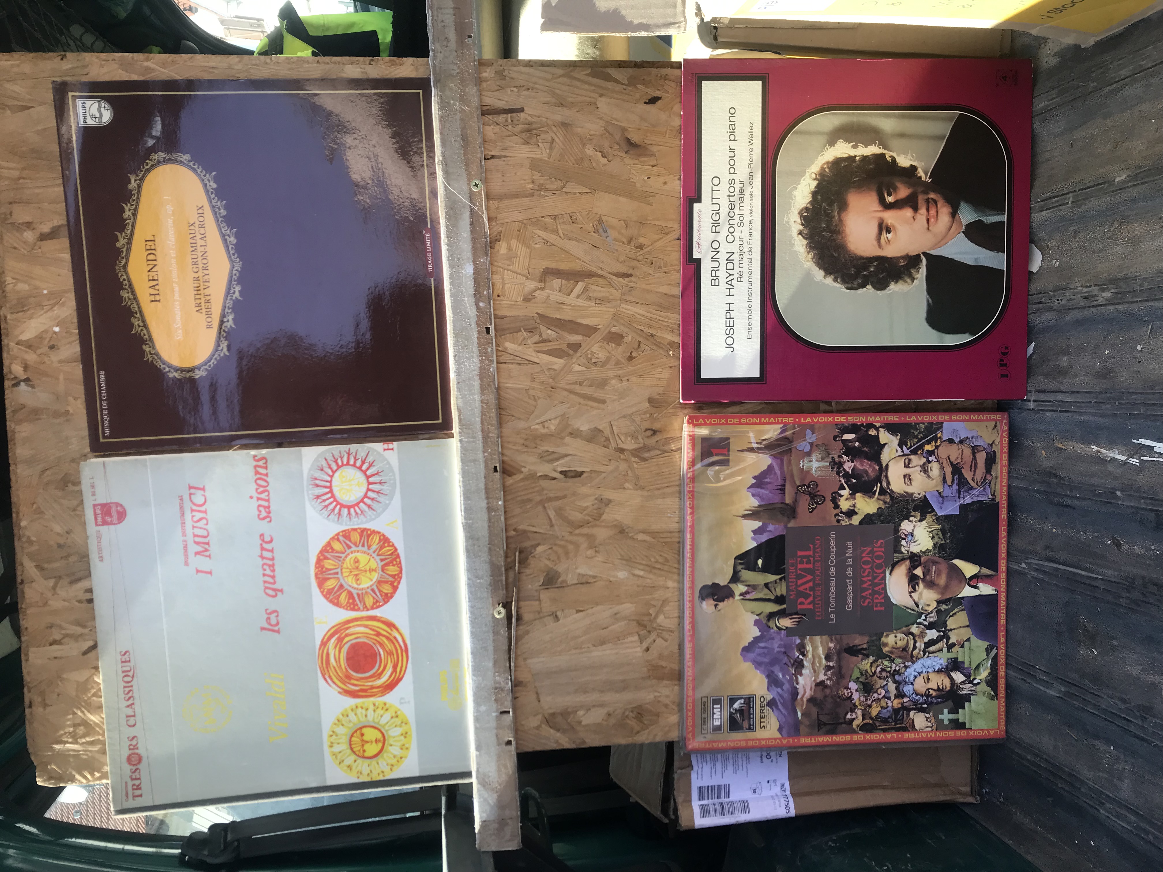 Vinyls EM 1 (5)
